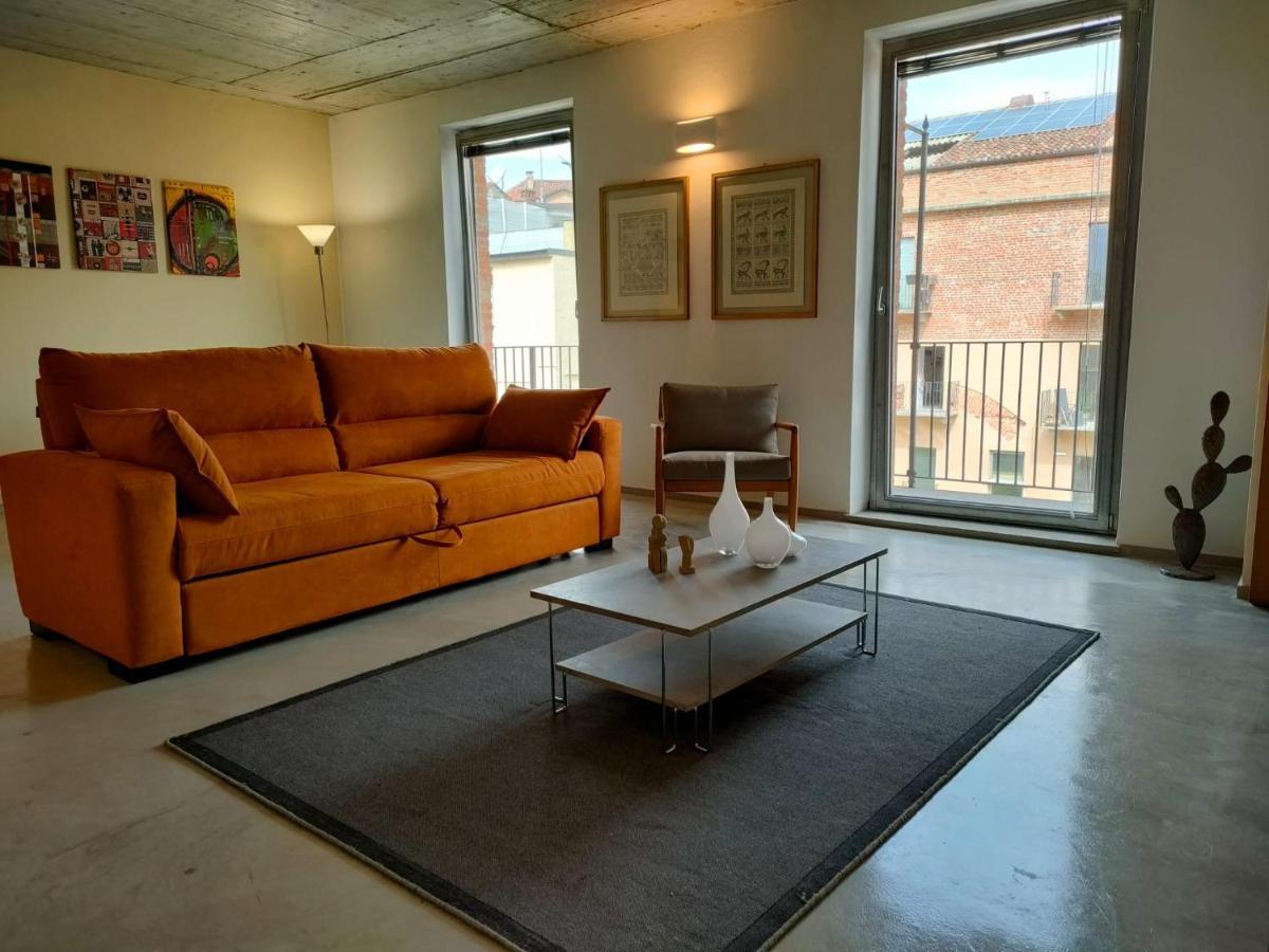 Centro Storico Recinto Dei Nobili 4-Private Parking Apartment Asti Exterior photo